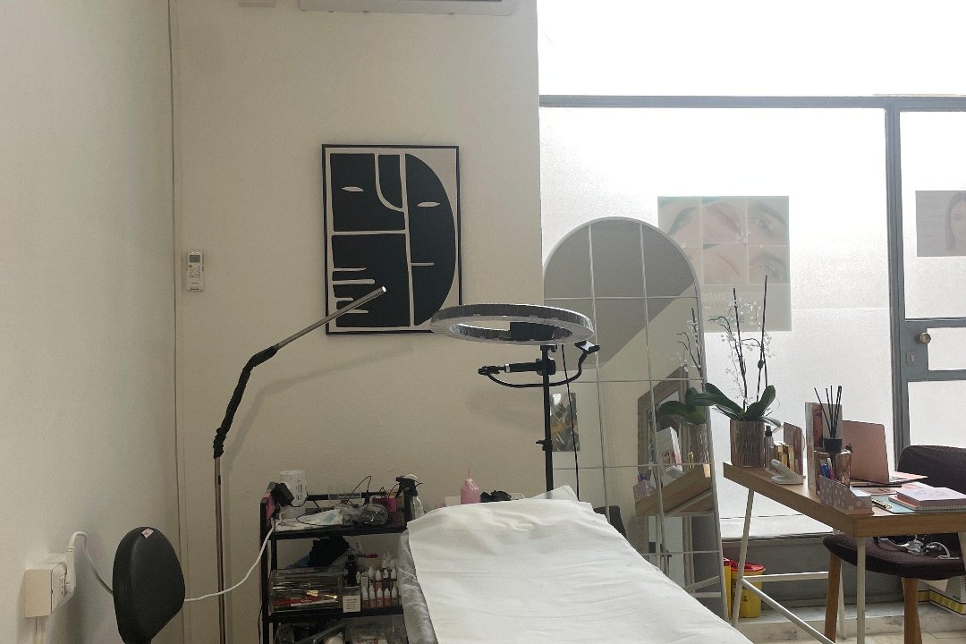 LipsHub Trucco Permanente by Vika Schembri, Sassari, Sardegna
