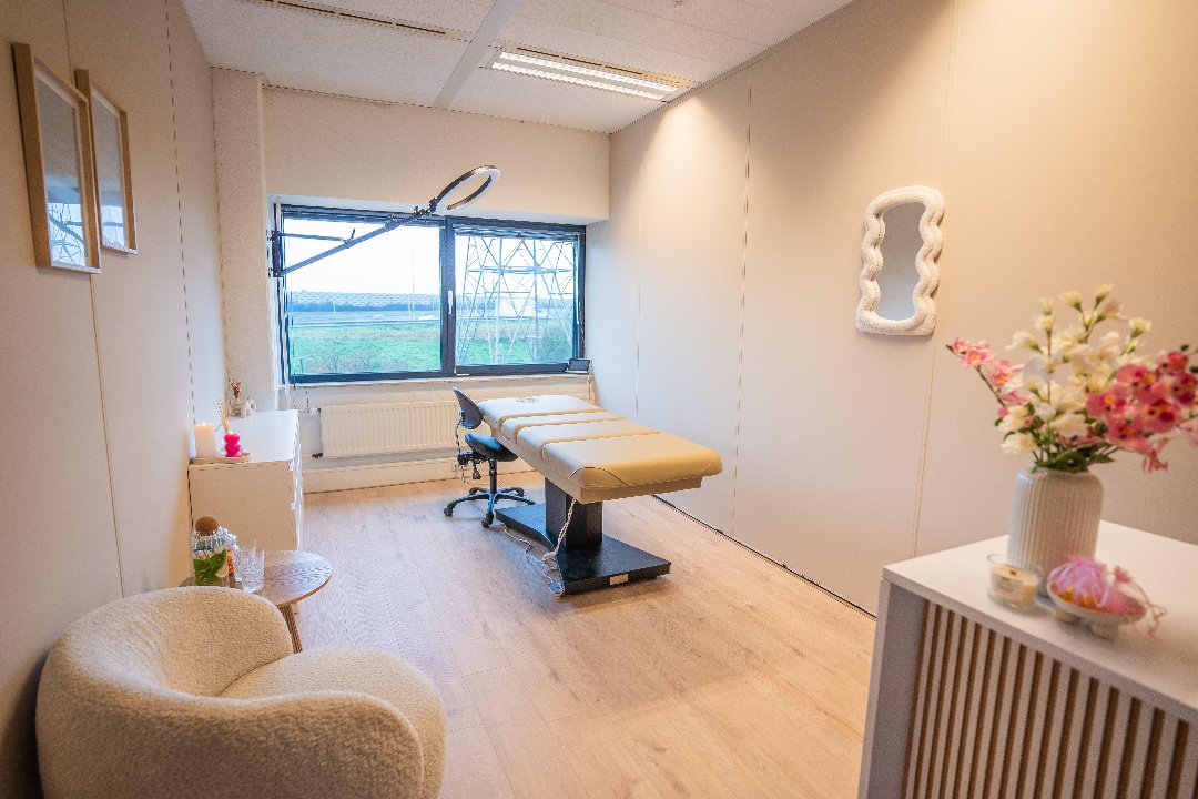 RV Beauty Studio, Maarssen-Dorp, Provincie Utrecht