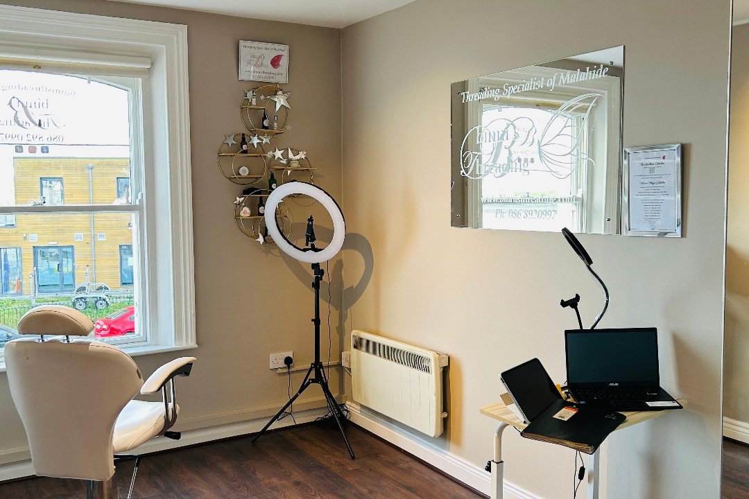 Binni. Threading Specialist of Malahide, Donabate, North County Dublin