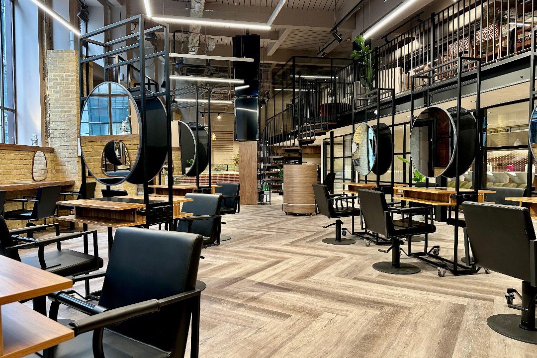 Jasmine Jones Hairdressing, Threadneedle Street, London