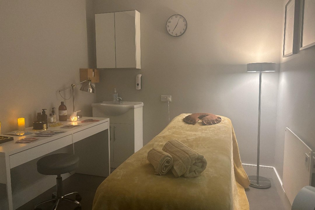 The Metropolis Massage, Berrylands, London