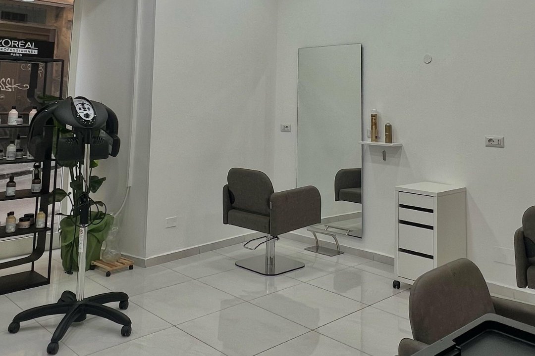 Fabio Marigliano Hair Salon, Chiaia, Napoli