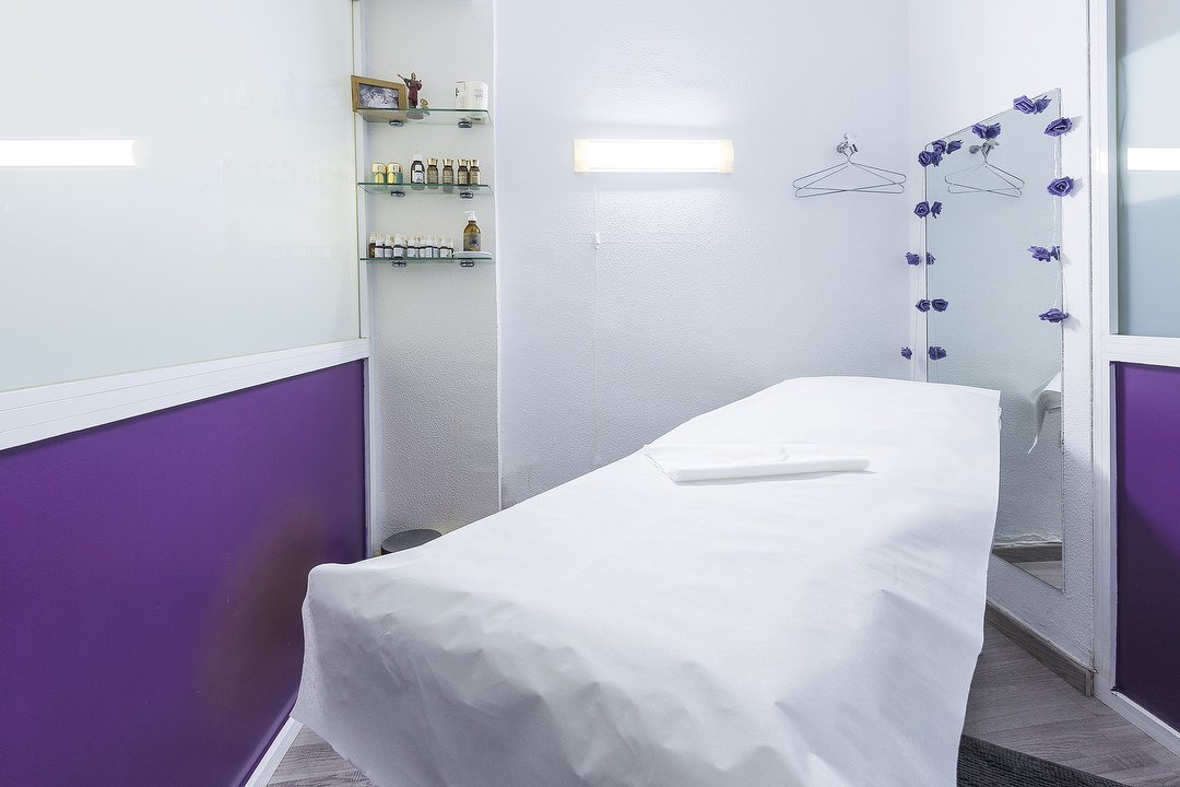 Estètica Teràpies Manuals Natural, El Camp d'en Grassot i Gràcia Nova, Barcelona