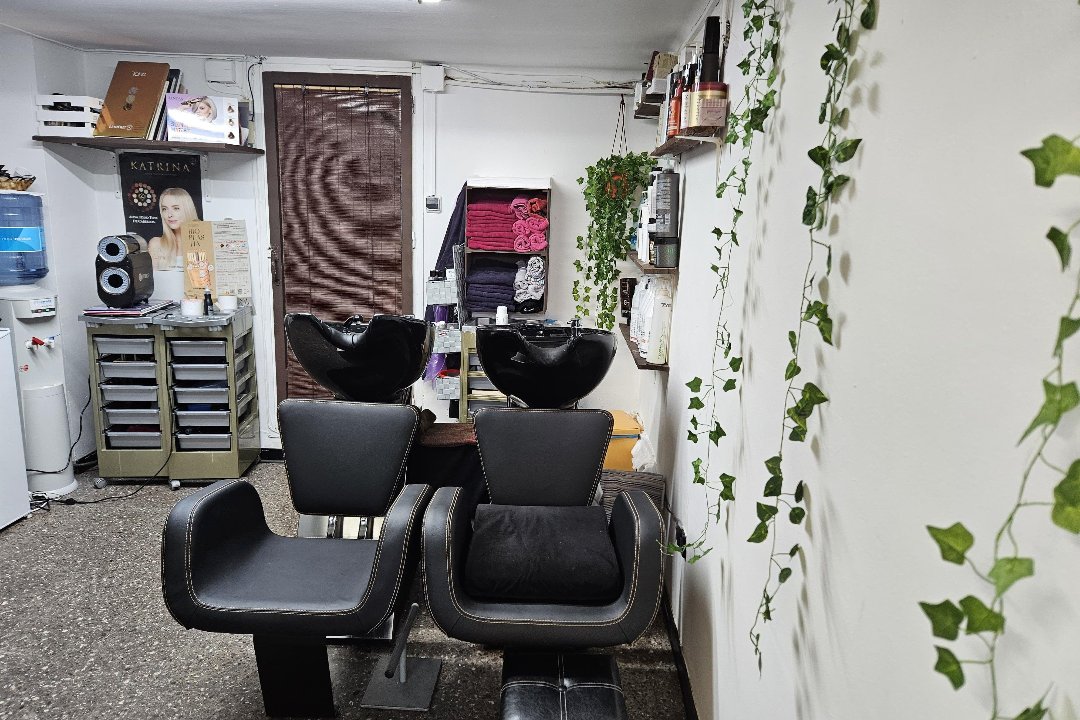 Peluquería Nadek, Granollers, Provincia de Barcelona