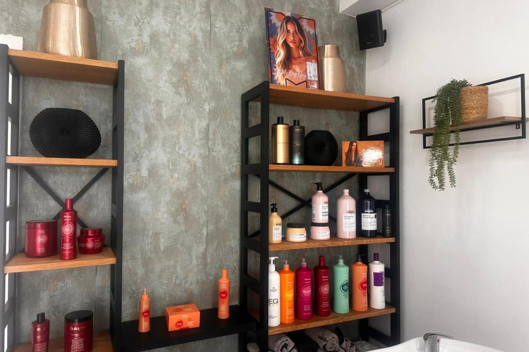 Roma's Hair Salon, Benimámet, Valencia
