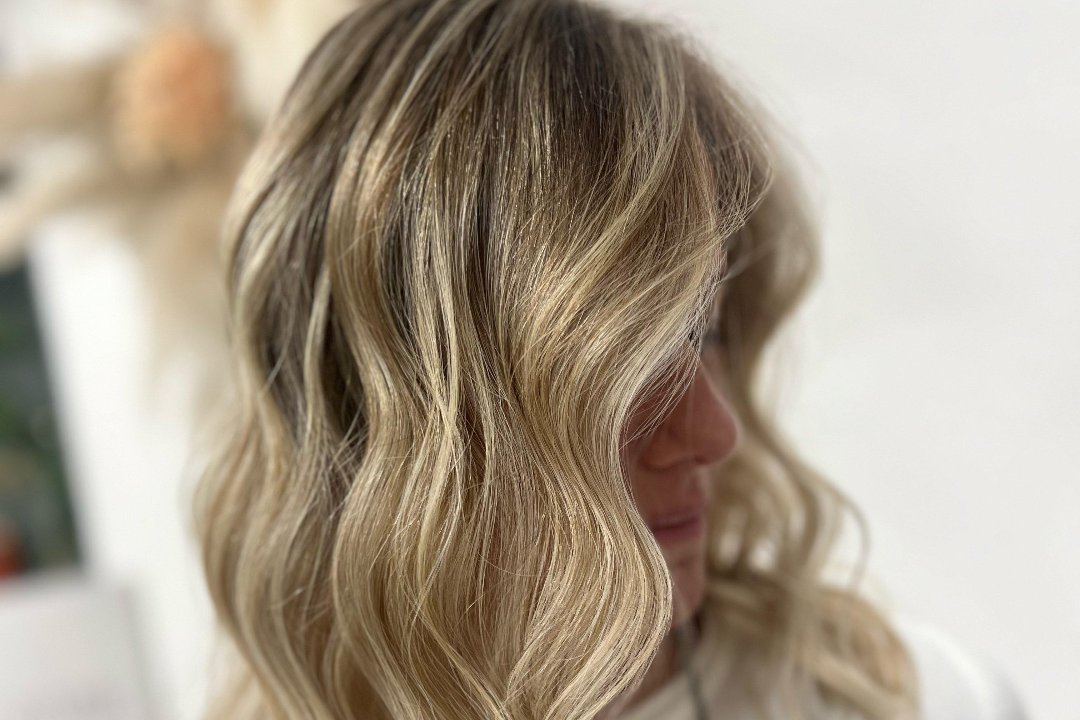 KOS Hair Studio, Udine Città, Friuli-Venezia Giulia