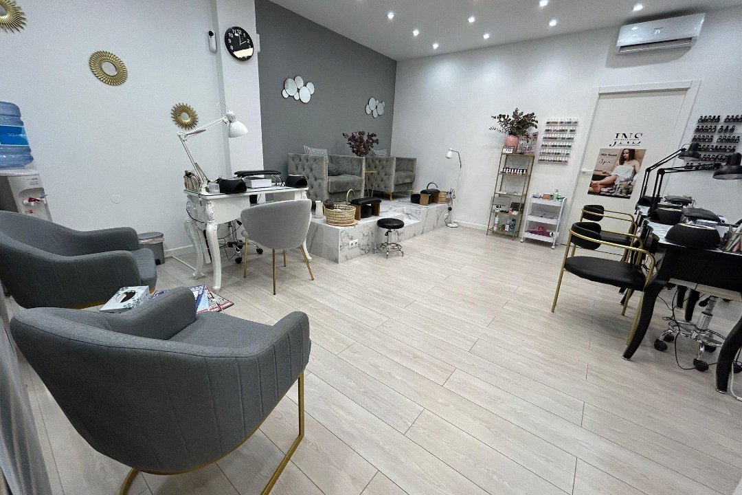 Just Nails Studio-Estetica Integral, Distrito Centro, Comunidad de Madrid
