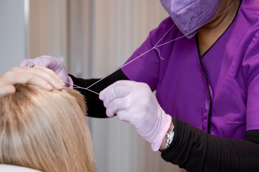 Binni. Threading Specialist of Malahide, Donabate, North County Dublin