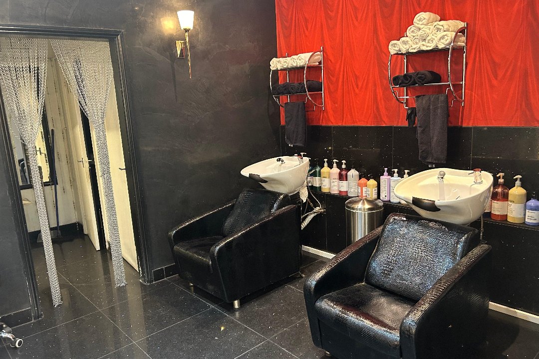 Jan Smith Hair, Ravenscourt Park, London