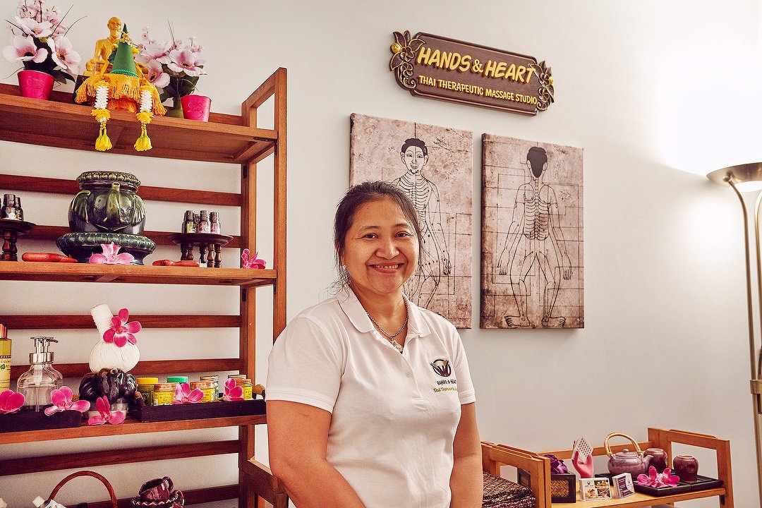 Hands & Heart Thai Therapeutic Massage - Loughton Studio, Loughton, Essex