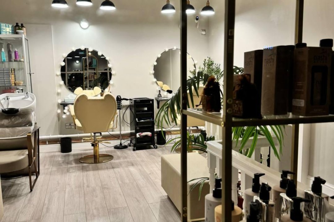 W5 - Artur Professional Hairdressing (Within Payam), Ealing Broadway Centre, London