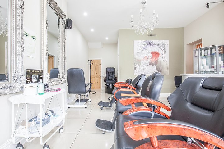 Anam Hair & Beauty Ltd - Onglerie Hither Green - Photo de galerie - OneBooking
