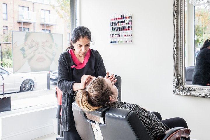 Anam Hair & Beauty Ltd - Onglerie Hither Green - Photo de galerie - OneBooking