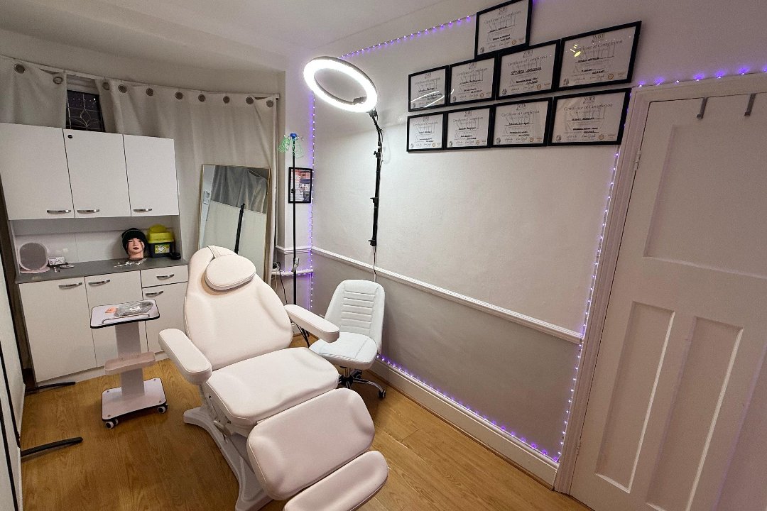 Aesthetics Therapy, Osidge, London