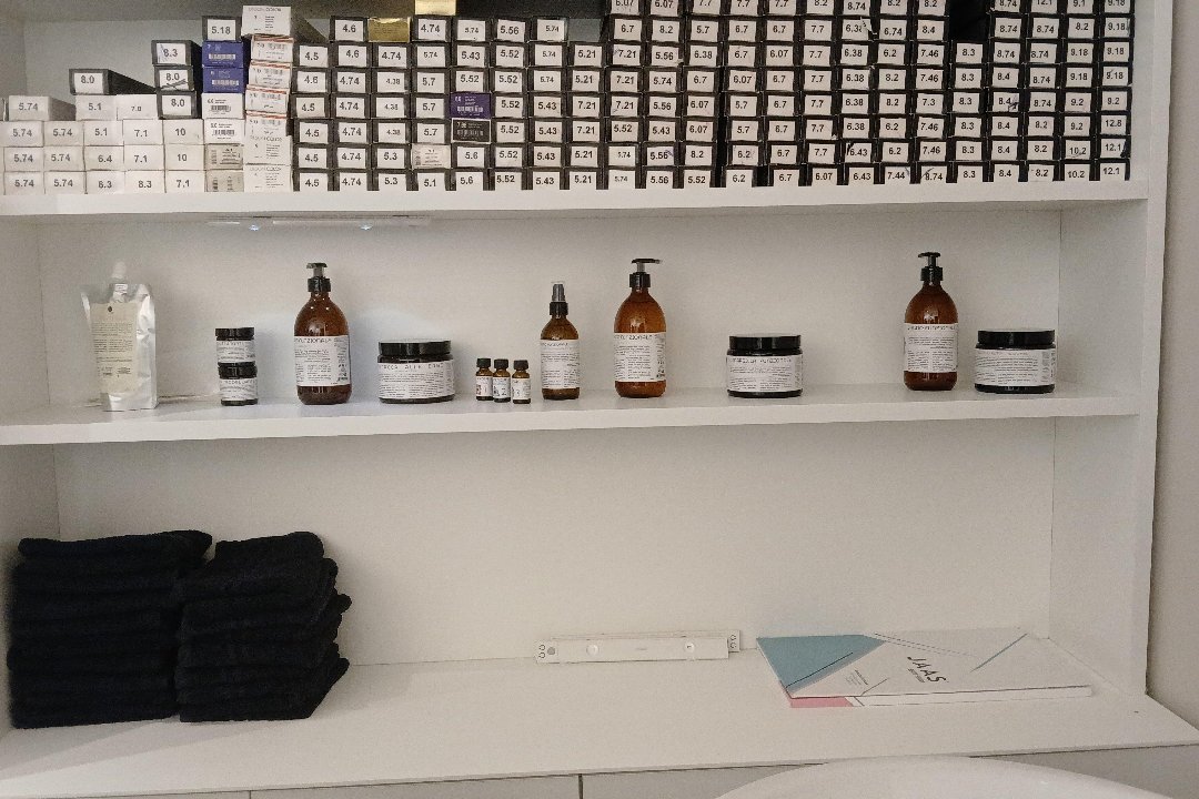Milena G Salon, Medolago, Lombardia