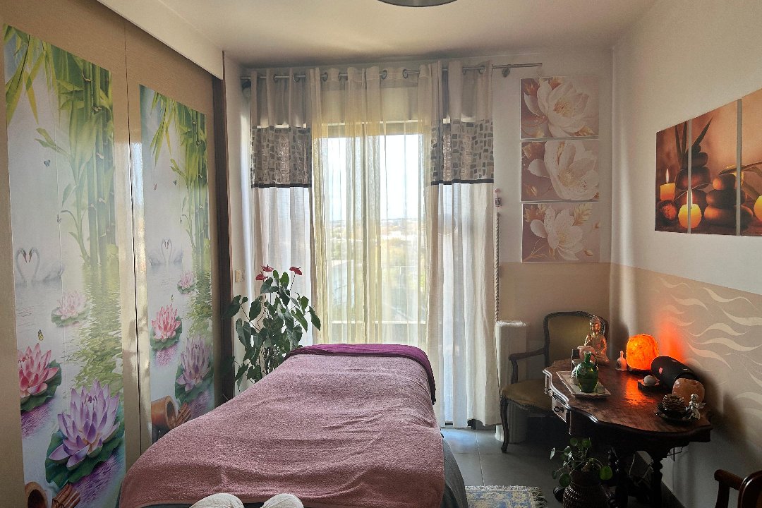 Zen Massage, Aix-en-Provence, Bouches-du-Rhône