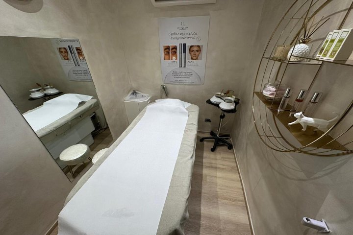 Passion Beauté - Galleria  Mazzini - Onglerie Genova GE - Photo de galerie - OneBooking