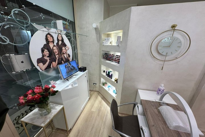 Passion Beauté - Galleria  Mazzini - Onglerie Genova GE - Photo de galerie - OneBooking
