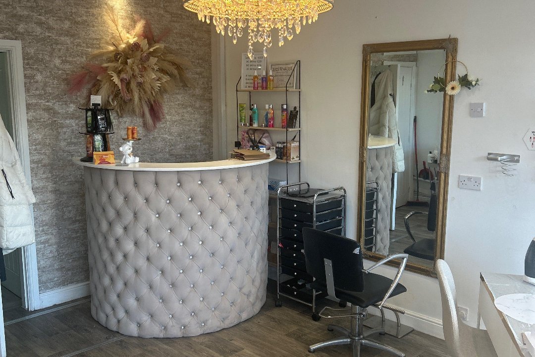 Araya Hair & Beauty, Heaton Chapel, Stockport
