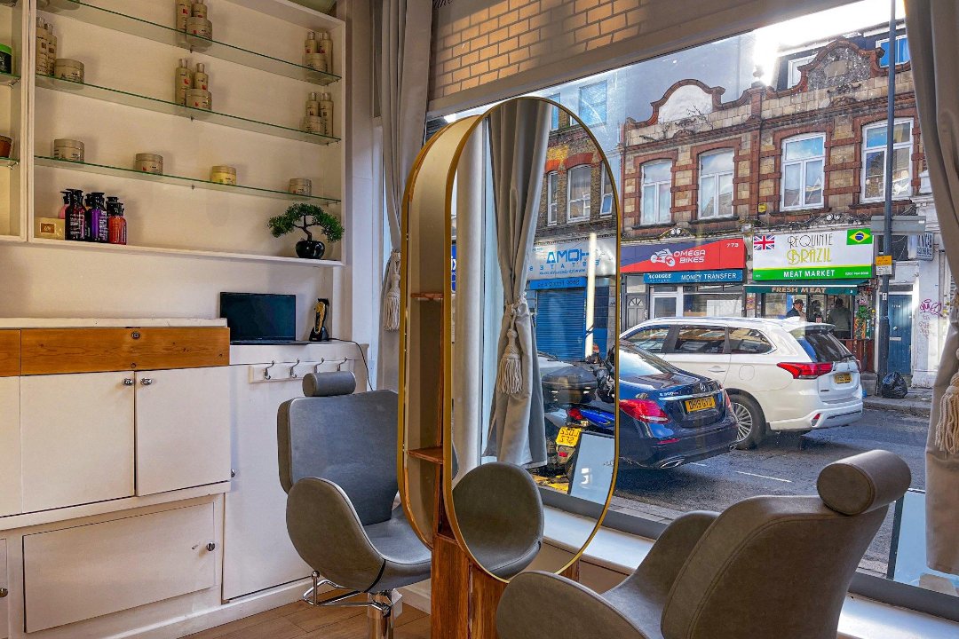Siana Beauty, Kensal Green, London