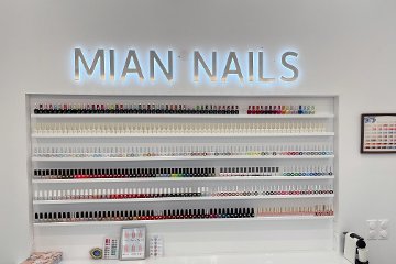 Mian Nails - Daubenton