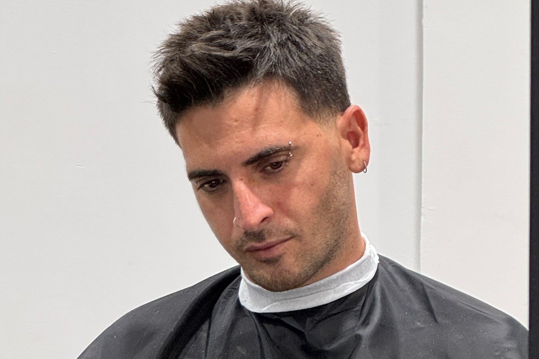 South Rome barber, Centocelle, Roma