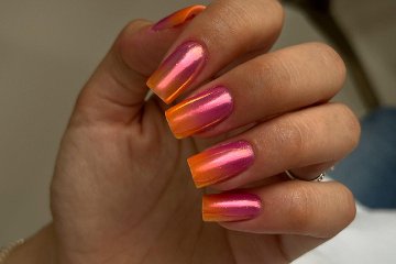 MT Nails