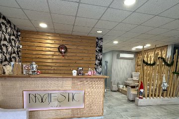 Majestic Nails Salon