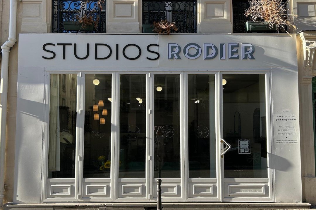 Paradis Des Sens By Viviane - Studio Rodier, Rue de Maubeuge, Paris