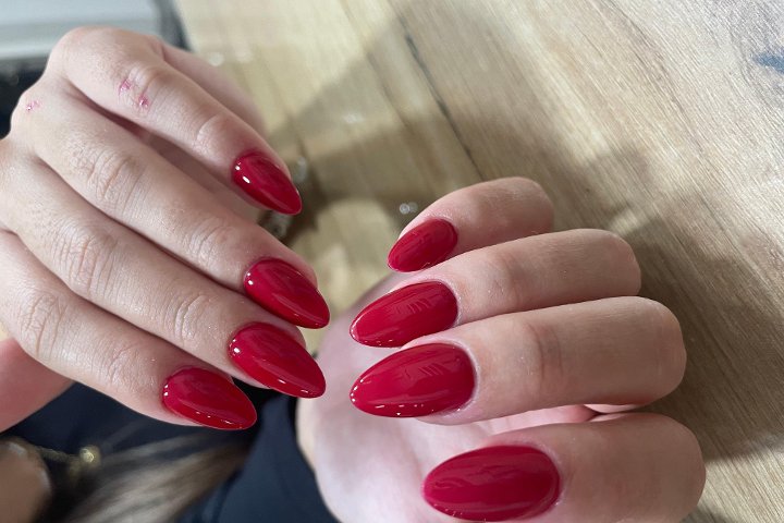 QUEEN NAILS - PEPA RODRIGUEZ & ESTER - Onglerie Murcia - Photo de galerie - OneBooking
