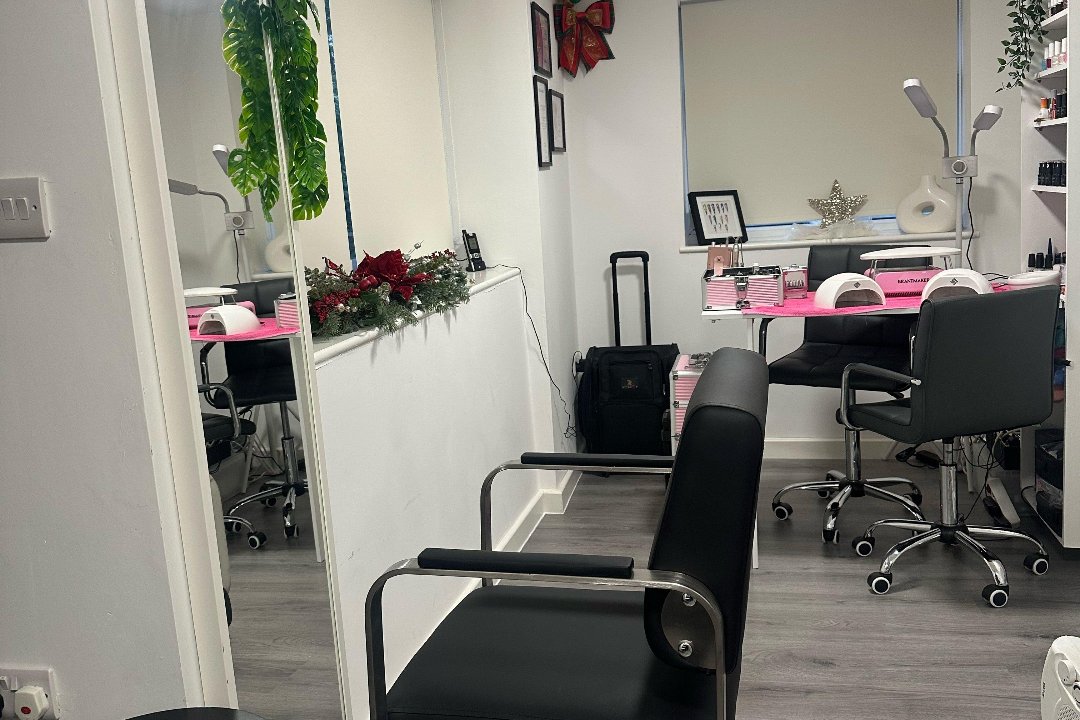 Sonia Areias Hair & Nails, Brooklands, Trafford