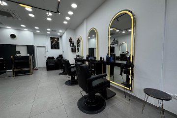 Georgis Friseure