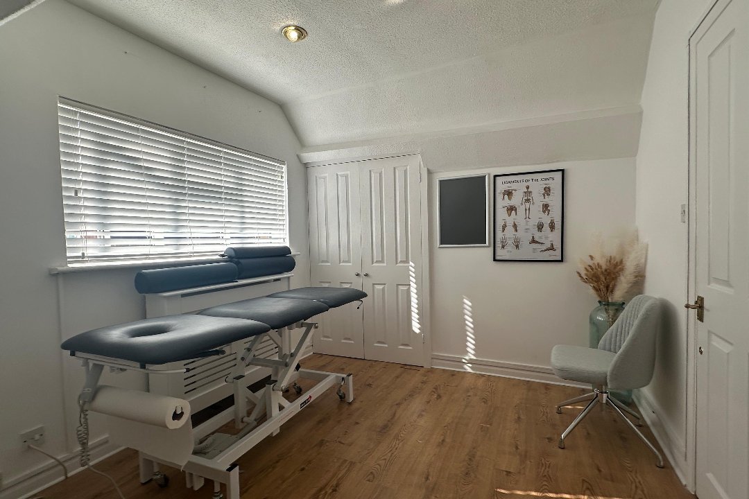 Reflex Sports Massage & Muscular Therapy, Stevenage, Hertfordshire