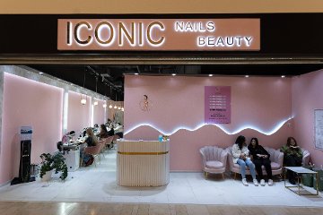 Iconic Nails & Beauty - Donauzentrum