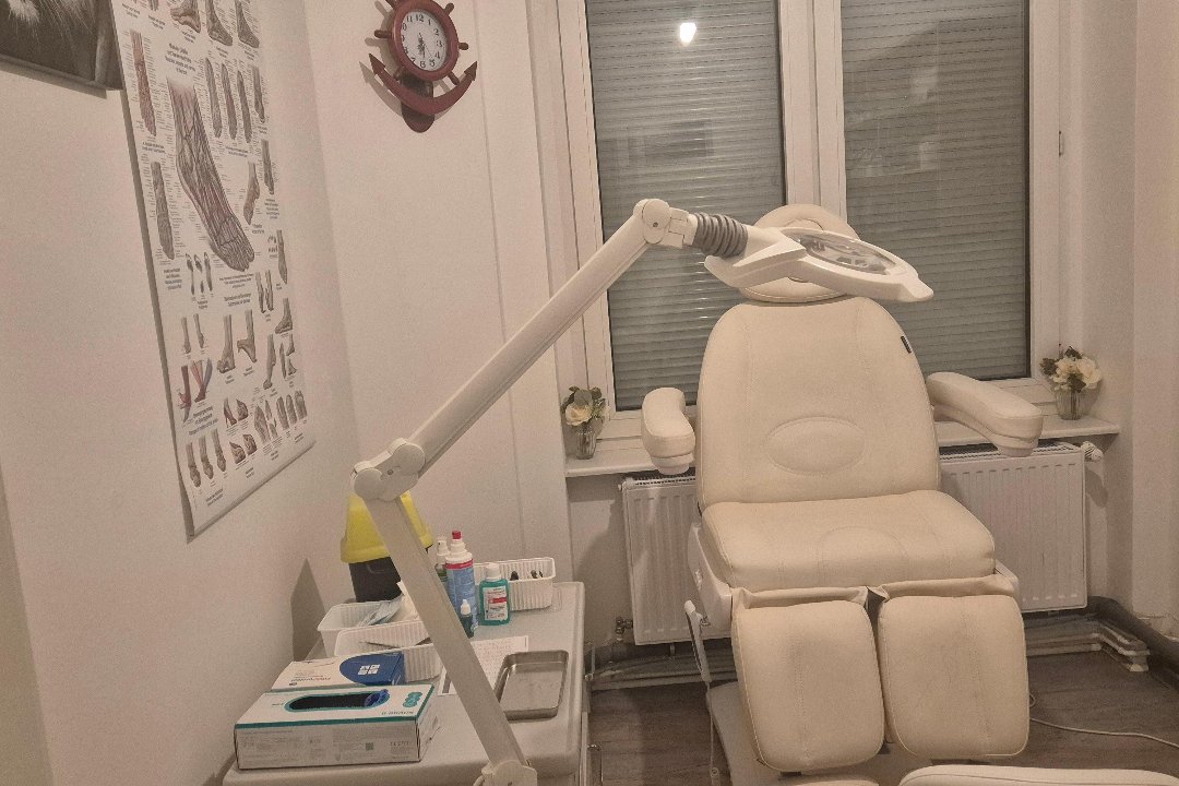 Podocare Berlin - Medizinische Fußpflege,Nagelbearbeitung und Prothetik in Charlottenburg., Berlin, Charlottenburg, Berlin