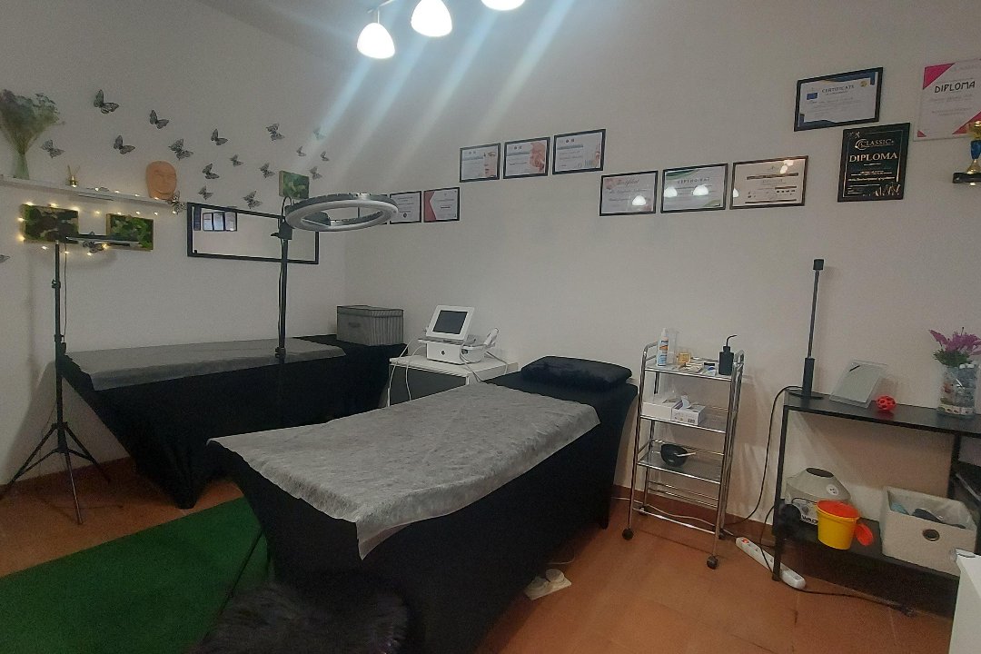 Beauty Lab Permanent Tattoo Kosmetikerin, Chemnitz