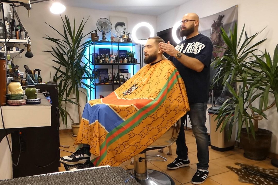 Yuri ⚜️ Men's Cuts  "MACHO" Barber, Debrecenas, Klaipeda