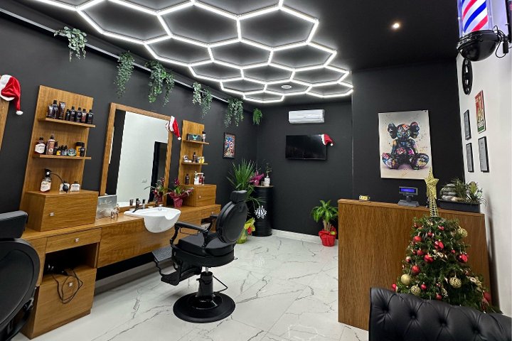 Barberia Crop Collatina - Barbier Roma - Photo de couverture - OneBooking