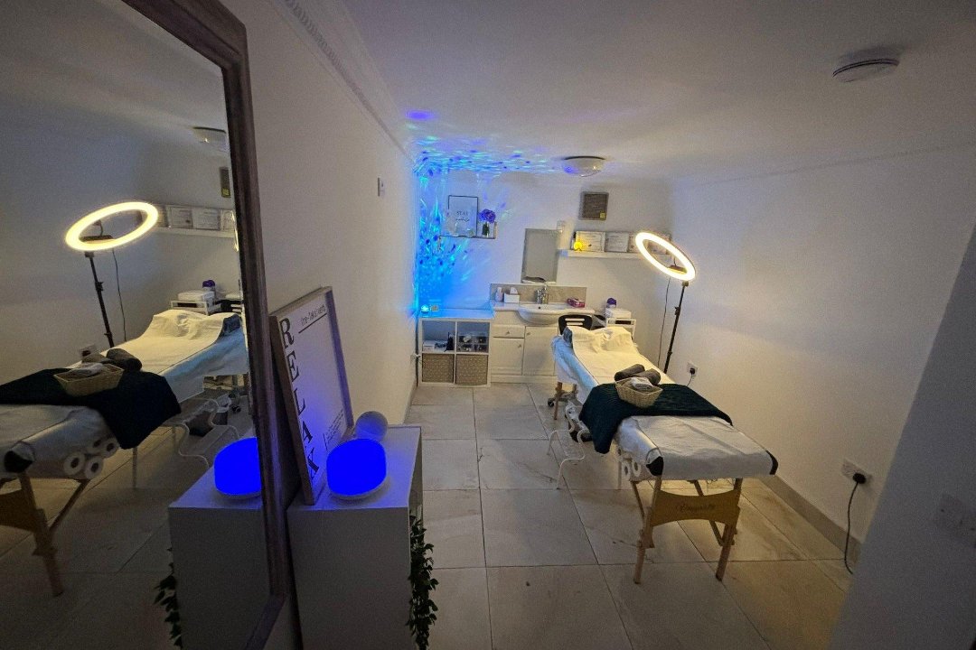 AL BEAUTY CLINIC - Dame Unit, Dame Street, Dublin