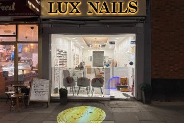 Lux Nails Kensington