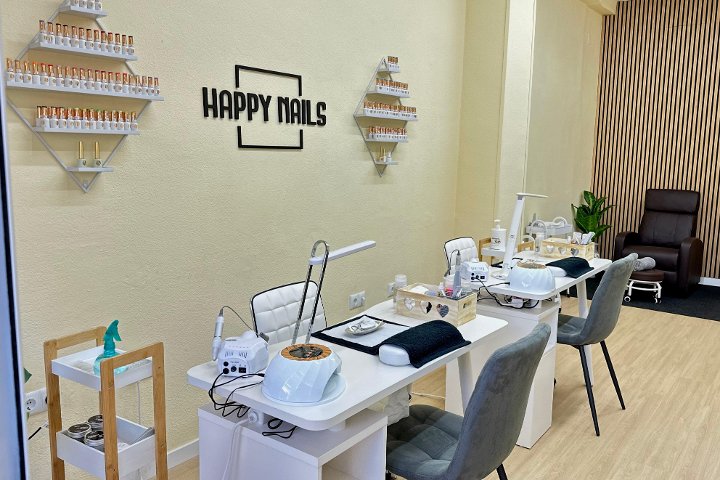 Happy Nails BDN - Onglerie Badalona - Photo de couverture - OneBooking