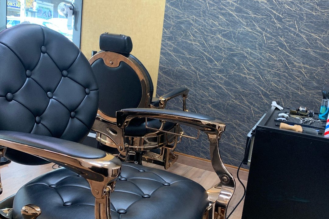 Urbano Barber Shop Peluquería de Hombre, Ascao, Madrid