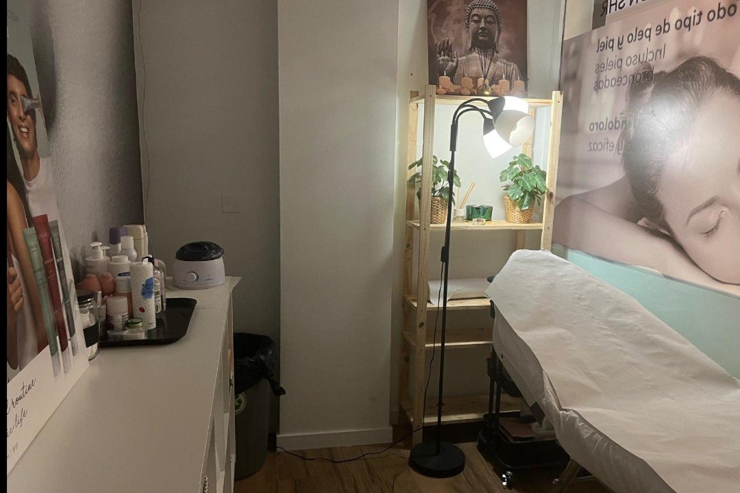 DermaEssense Pro, Espinardo, Murcia