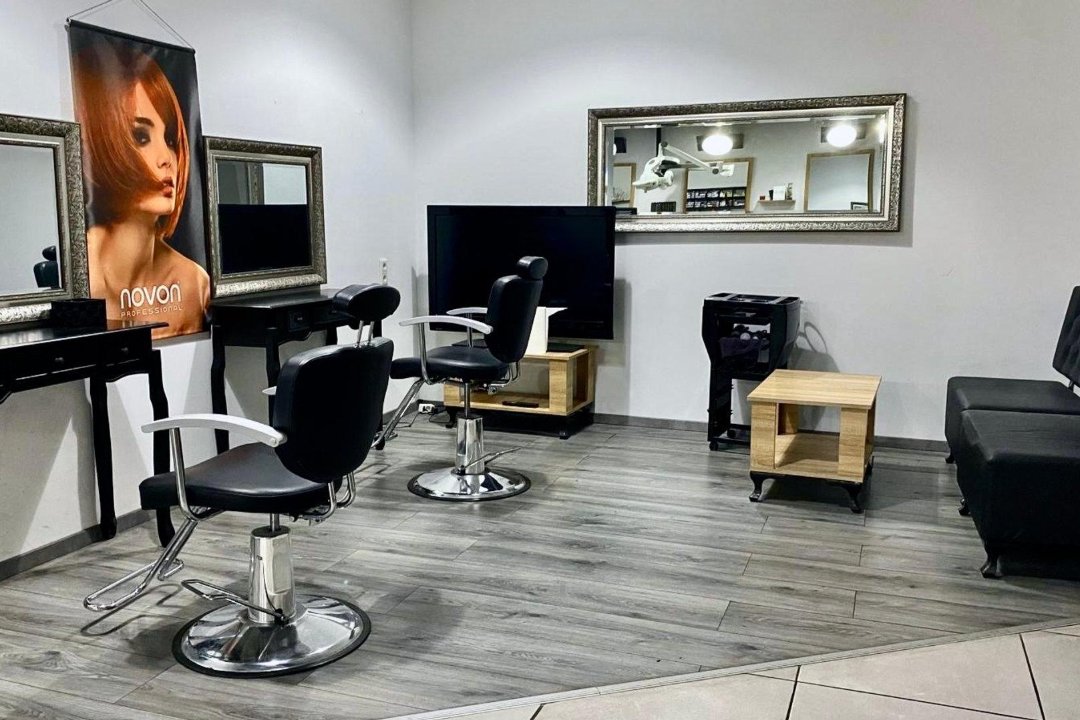 Beauty Comes Cosmetic, Castrop-Rauxel