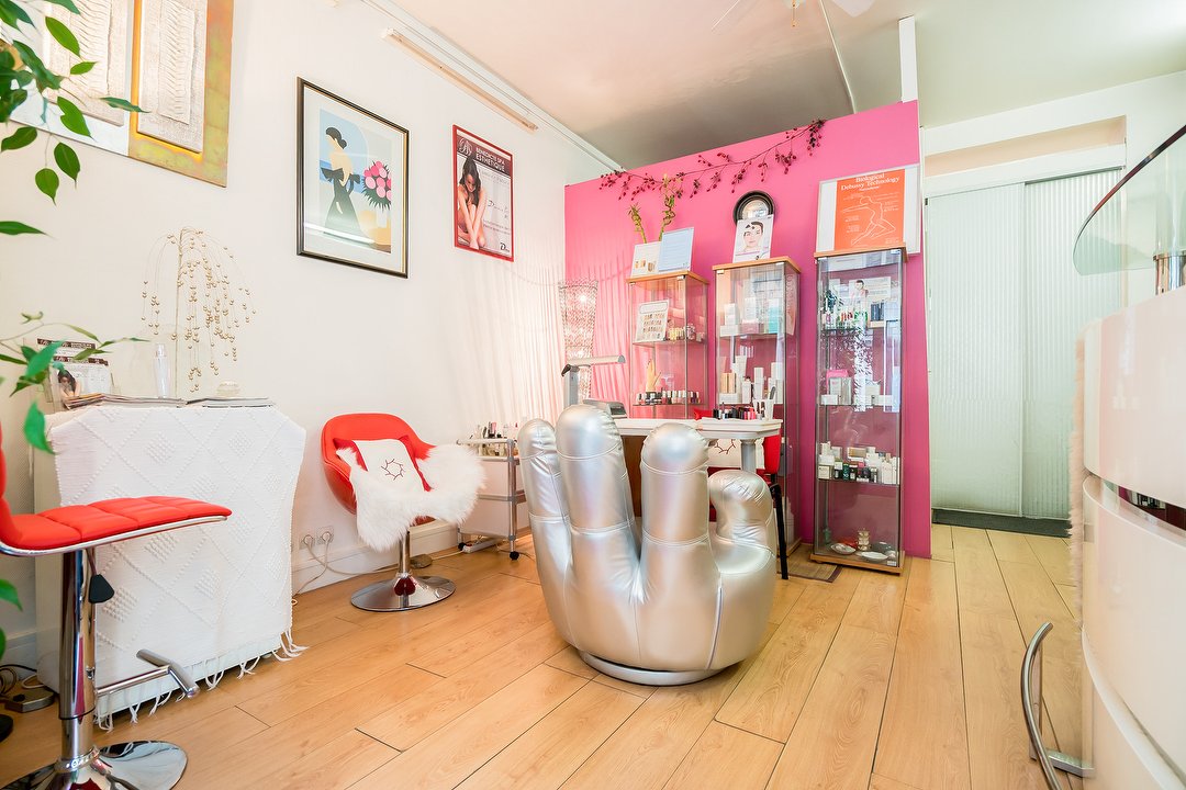 Bénédicte Spa Esthétique, Métro Liège, Paris