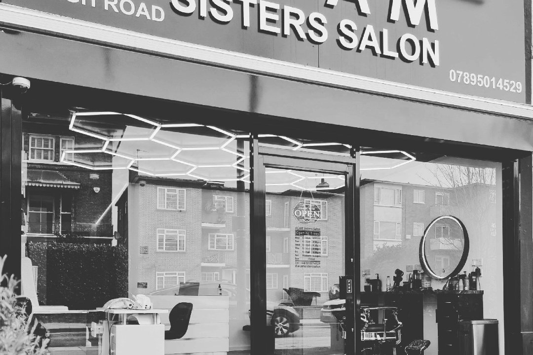 A C A M Sisters Salon, South Woodford, London