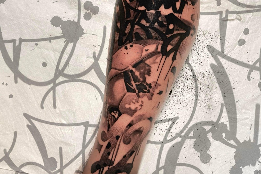 Elegant Goat Tattoo Gallery, Pomezia