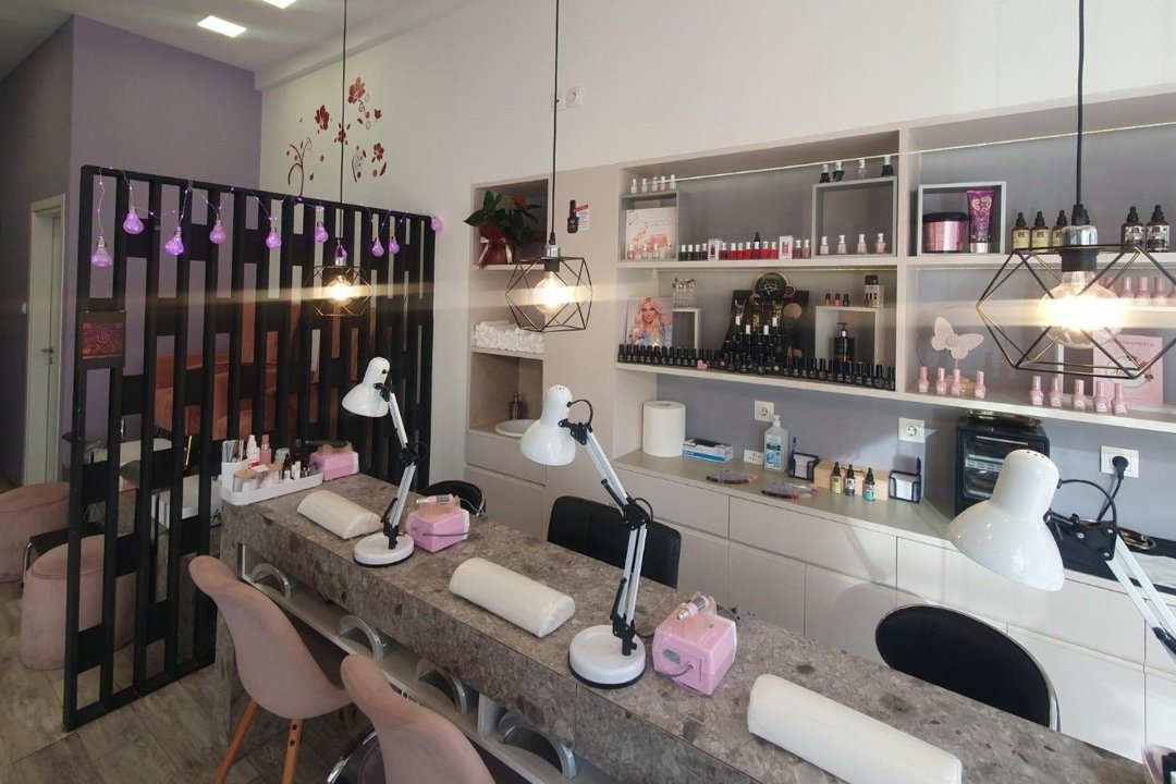 Beauty Salon Professional Nail's & More, Peristeri, Attica