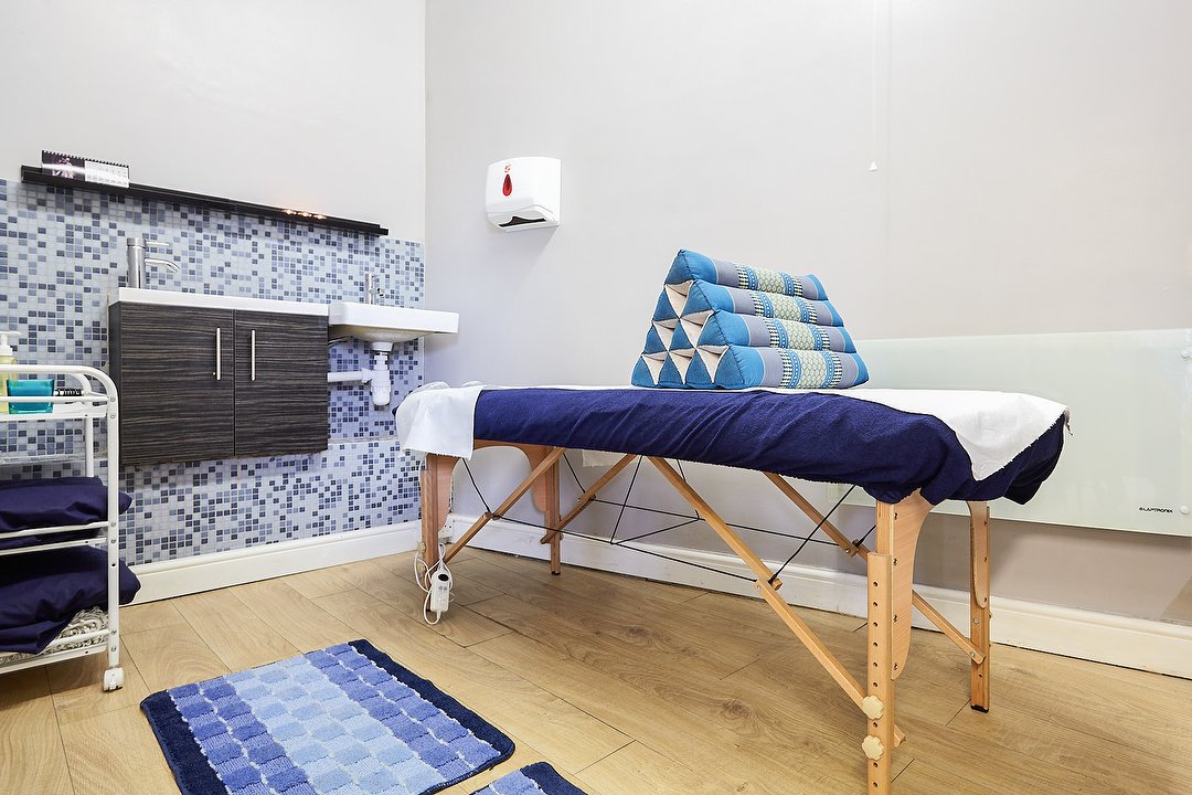 Love Your Muscles Massage Therapy, Southgate, London