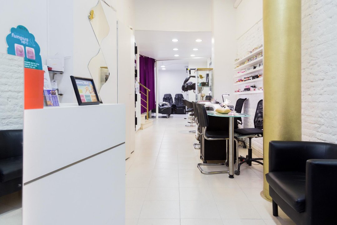 Exclusiva B & A, La Nova Esquerra de l'Eixample, Barcelona